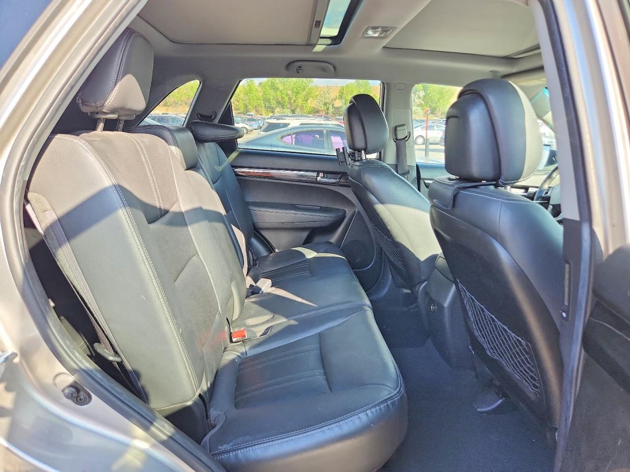 2013 KIA SORENTO