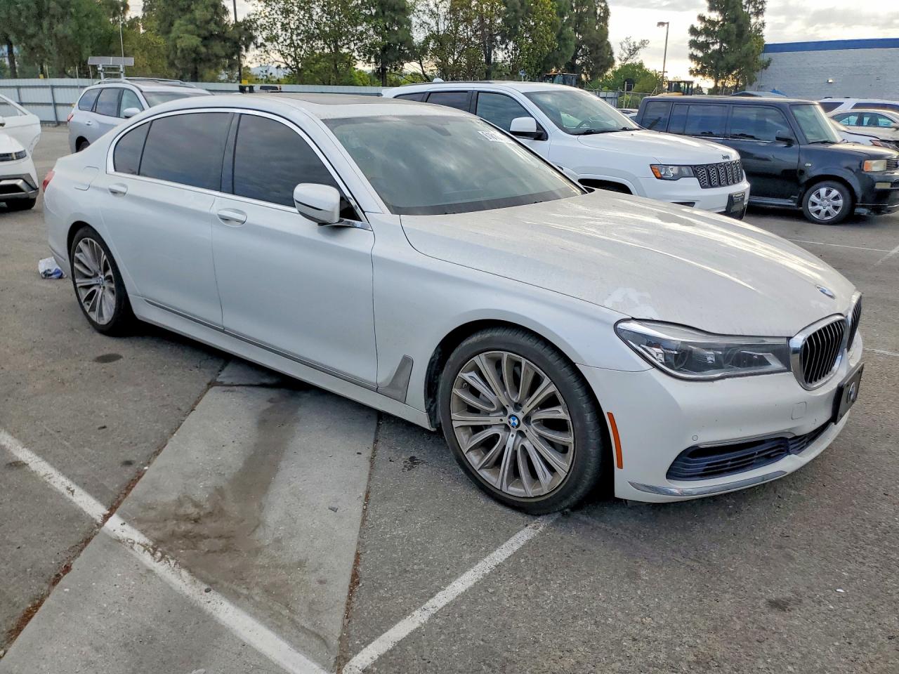 2016 BMW 7 SERIES