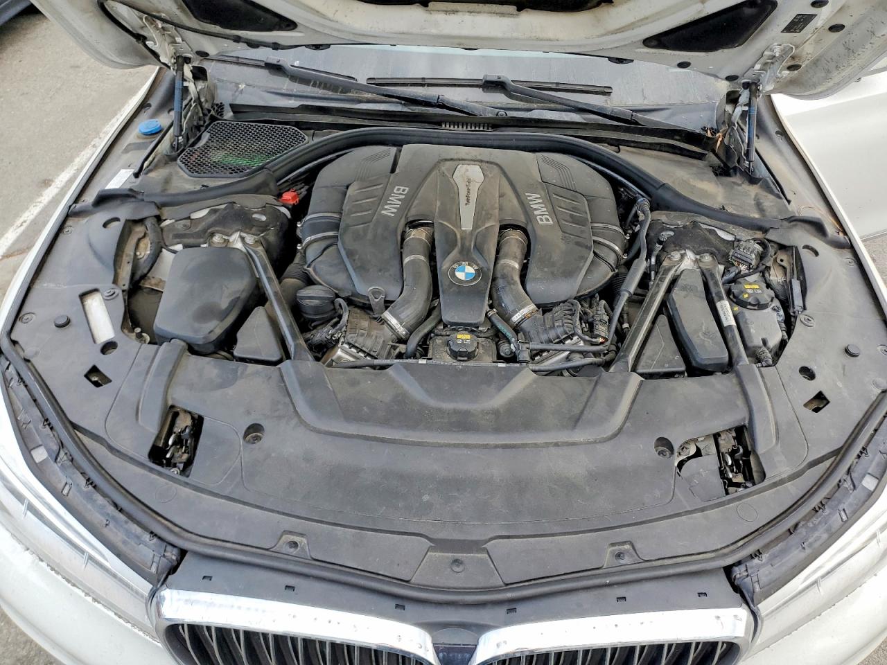 2016 BMW 7 SERIES