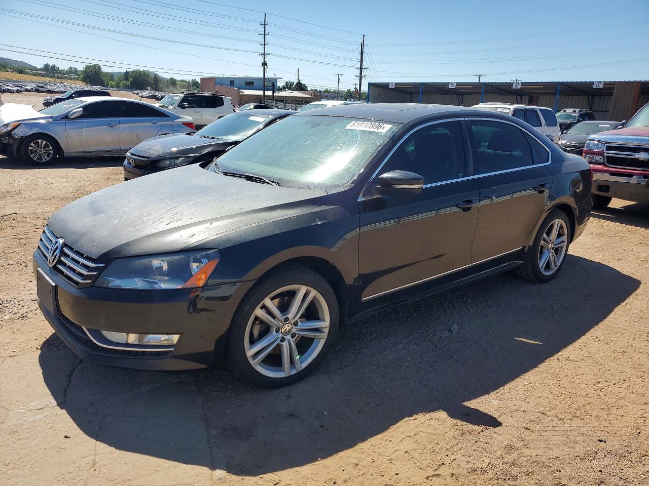 2013 VOLKSWAGEN PASSAT