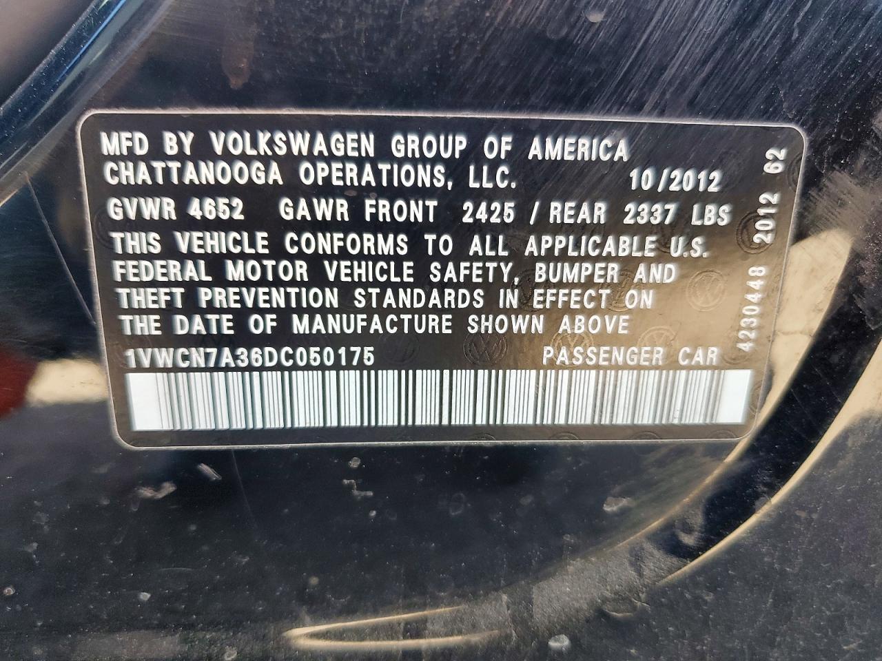 2013 VOLKSWAGEN PASSAT