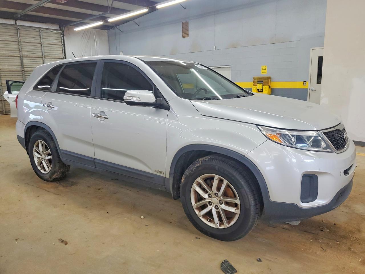 2014 KIA SORENTO