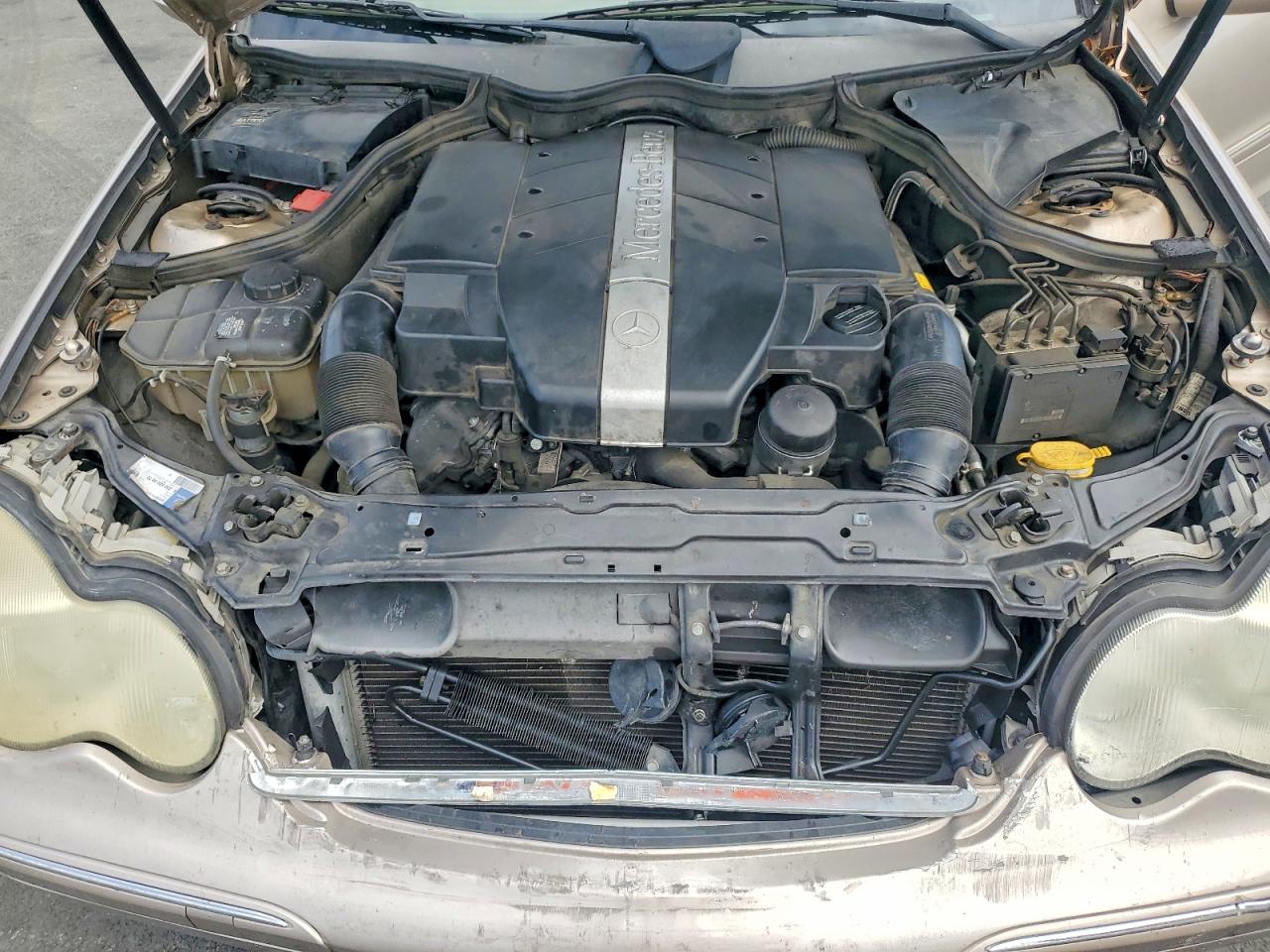 2002 MERCEDES-BENZ C-CLASS