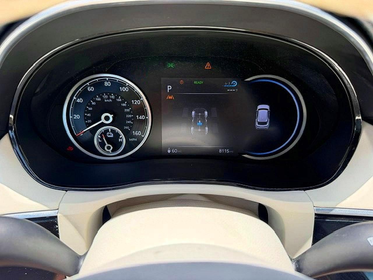 2025 GENESIS G70