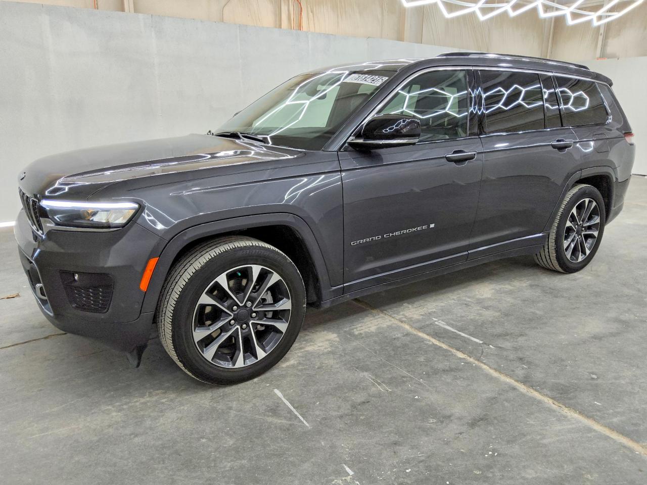 2023 JEEP CHEROKEE