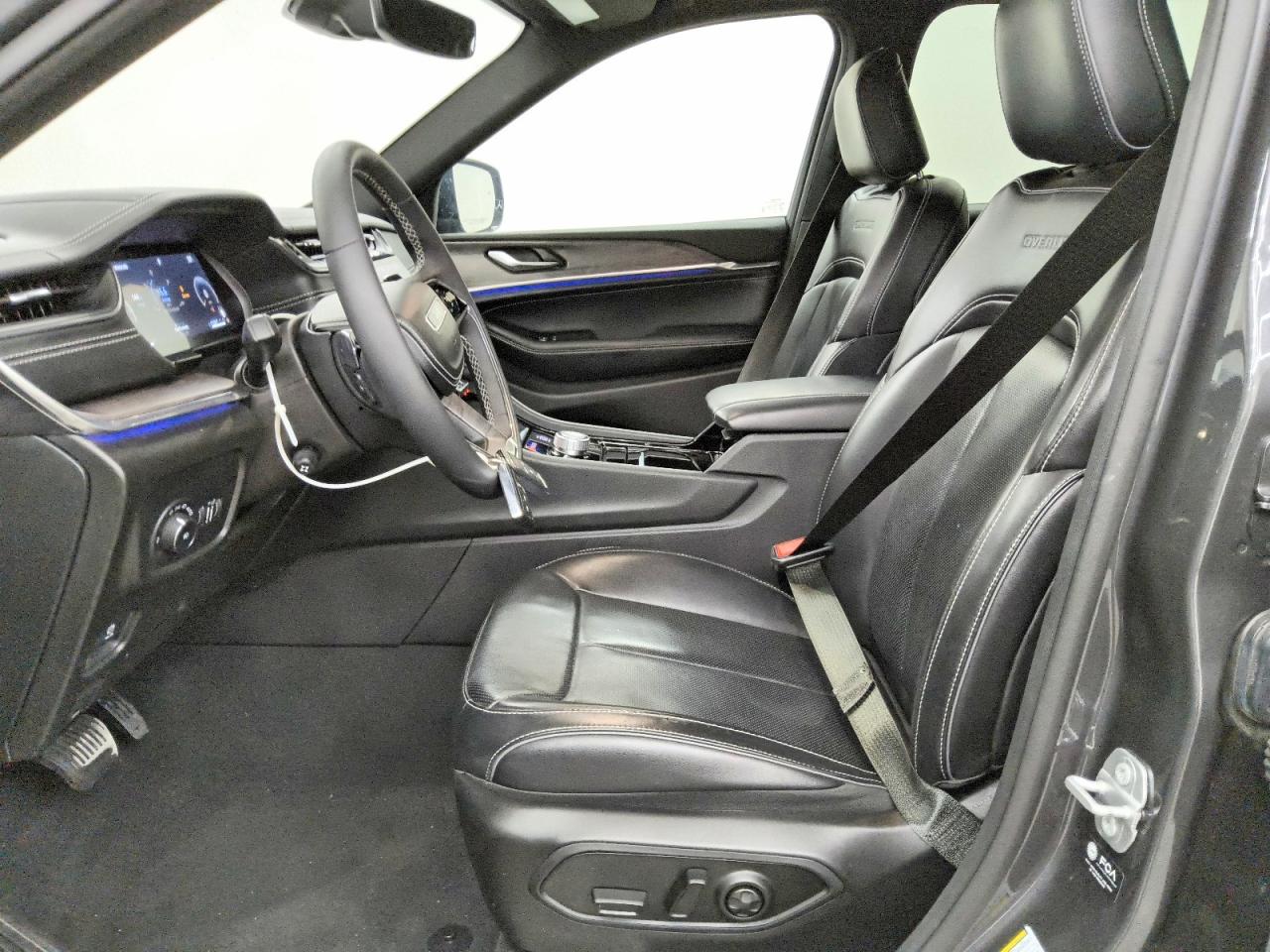 2023 JEEP CHEROKEE