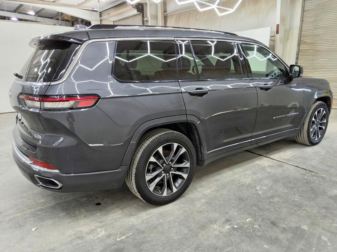 2023 JEEP CHEROKEE