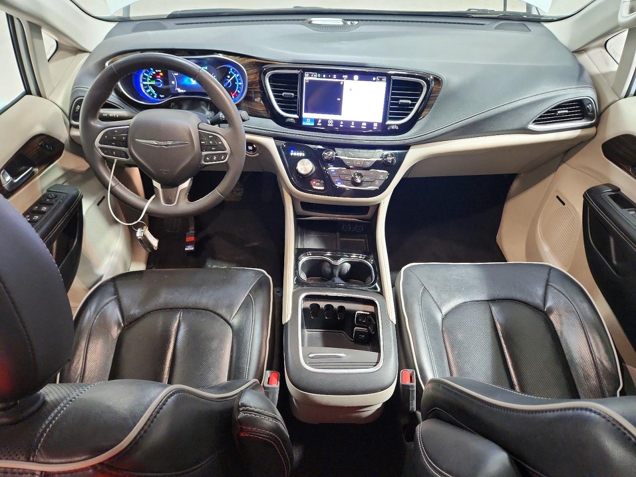 2022 CHRYSLER PACIFICA