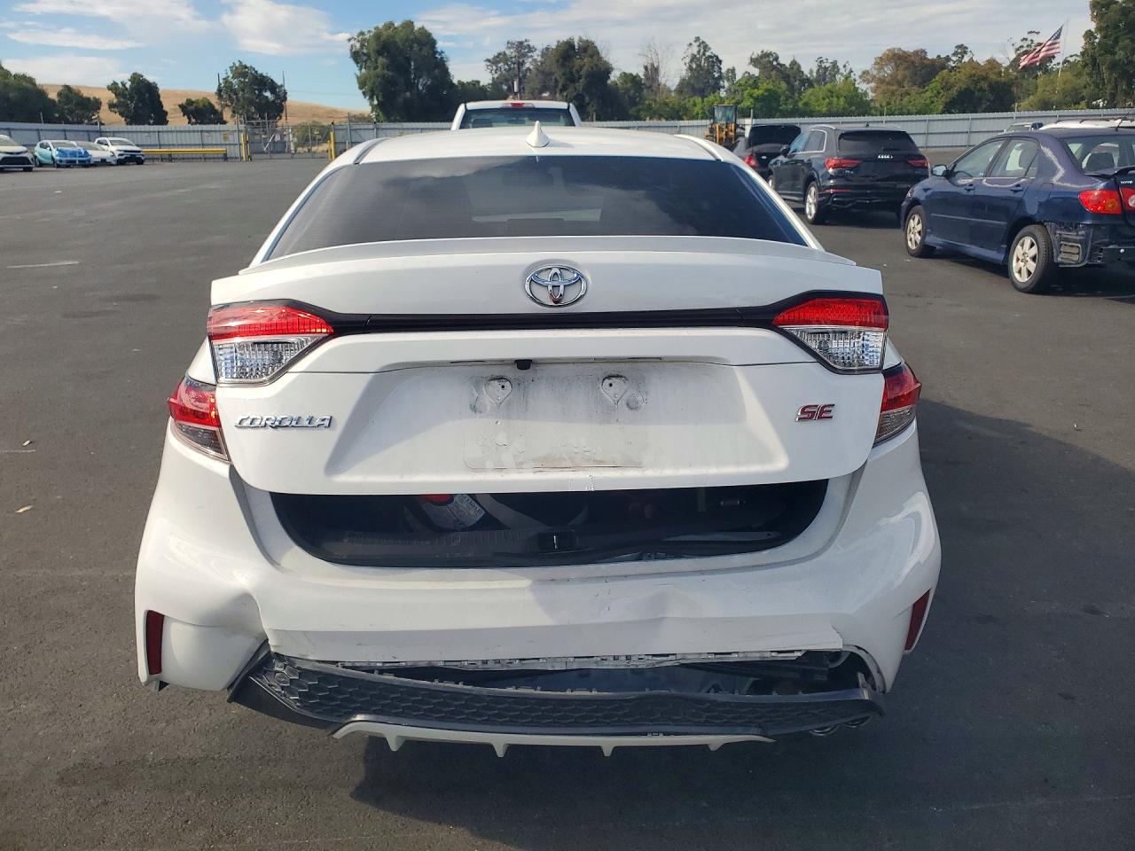 2020 TOYOTA COROLLA