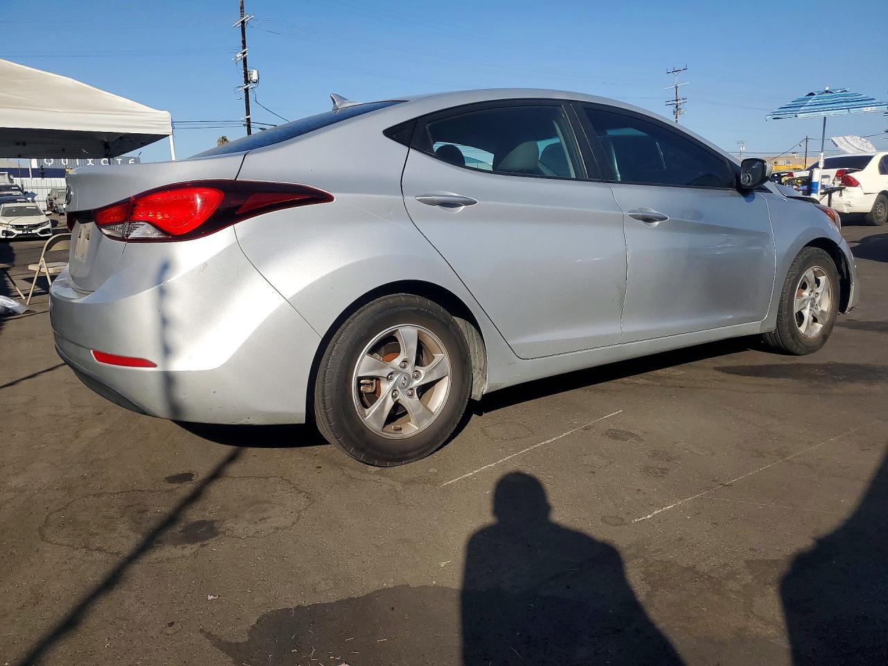 2015 HYUNDAI ELANTRA