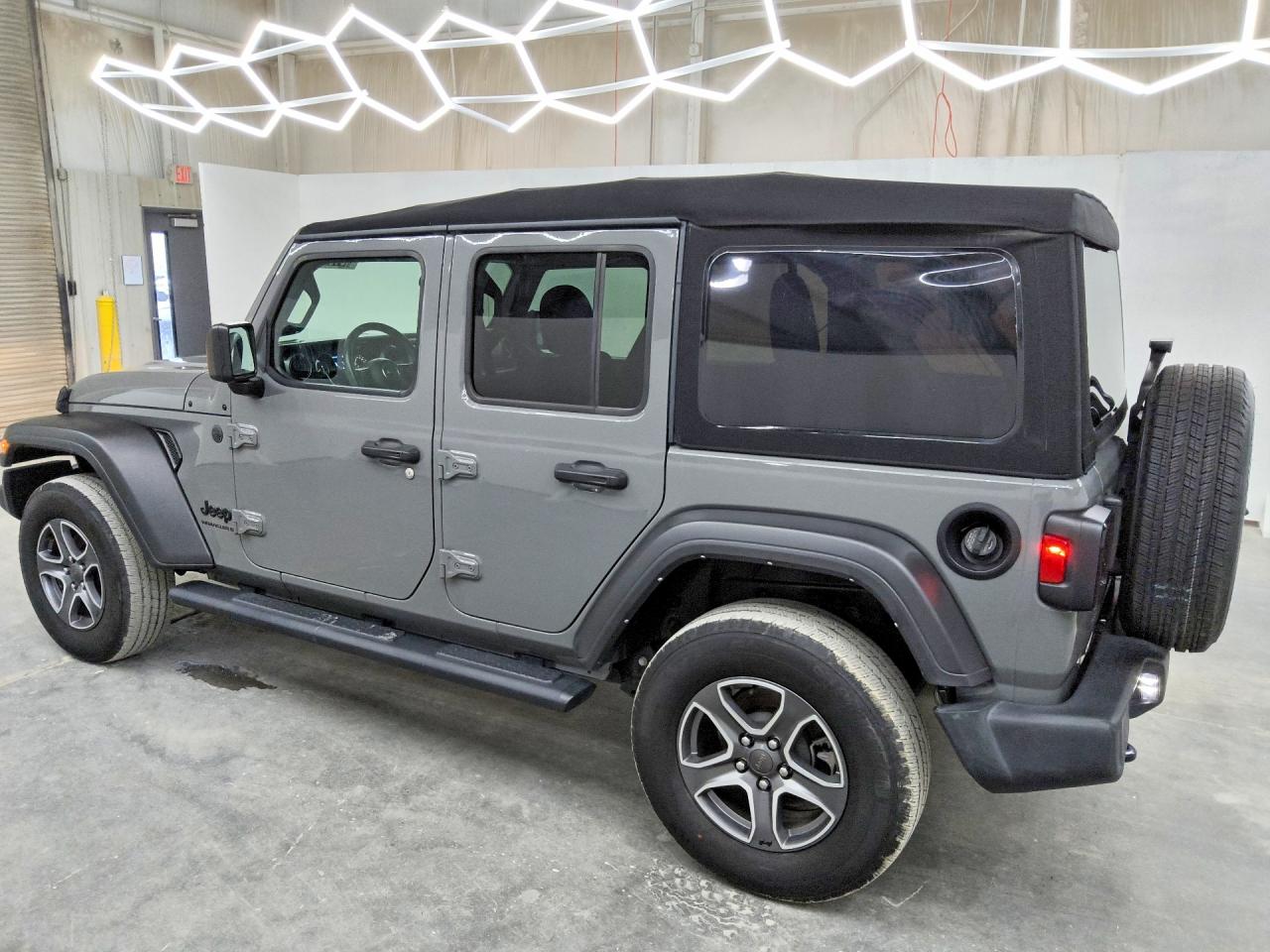2023 JEEP WRANGLER