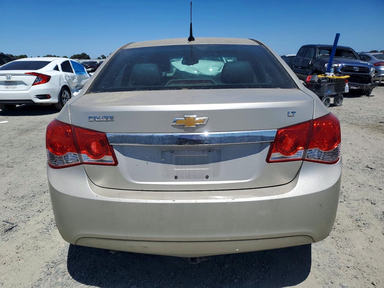 2013 CHEVROLET CRUZE
