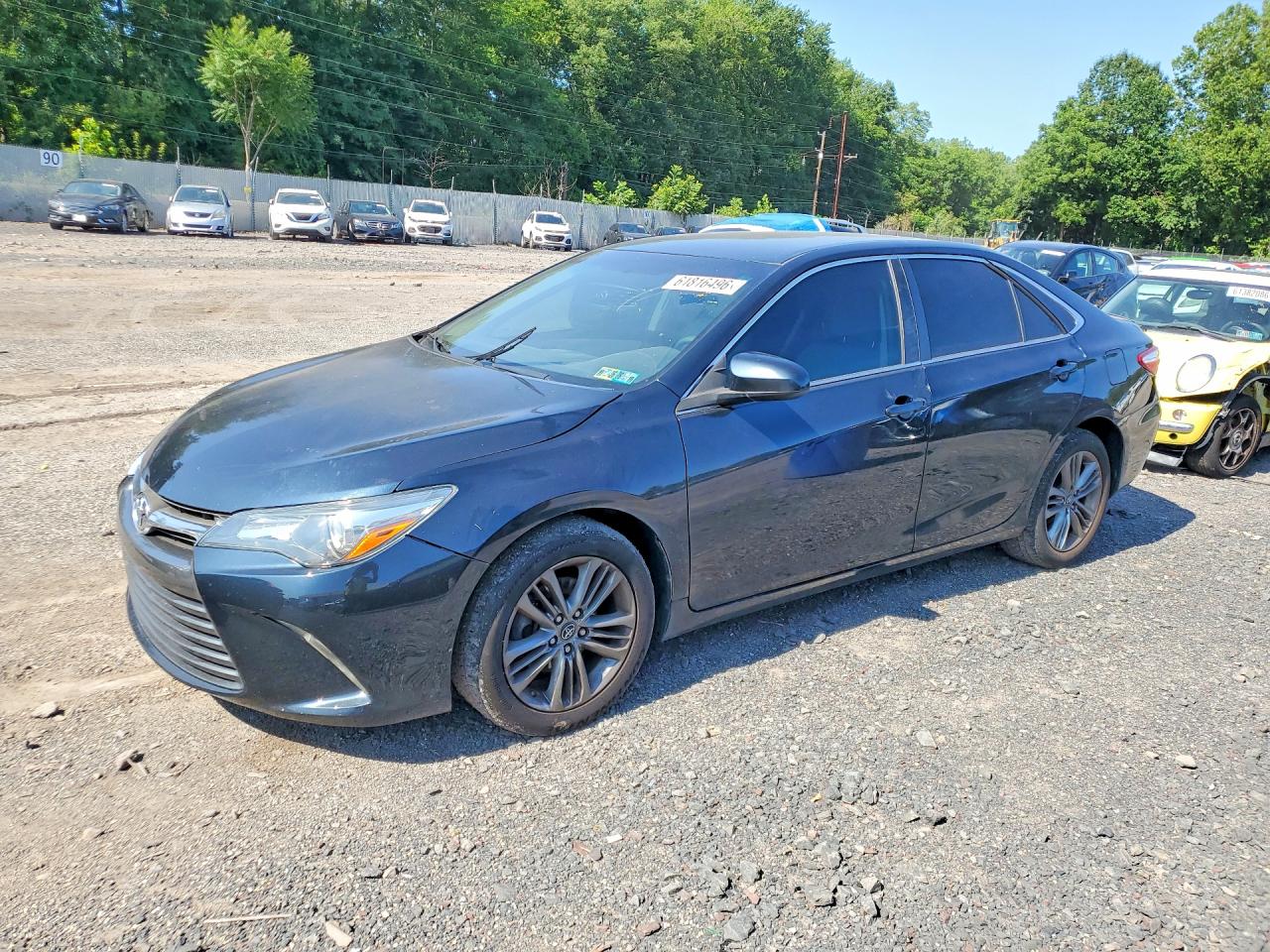 2016 TOYOTA CAMRY