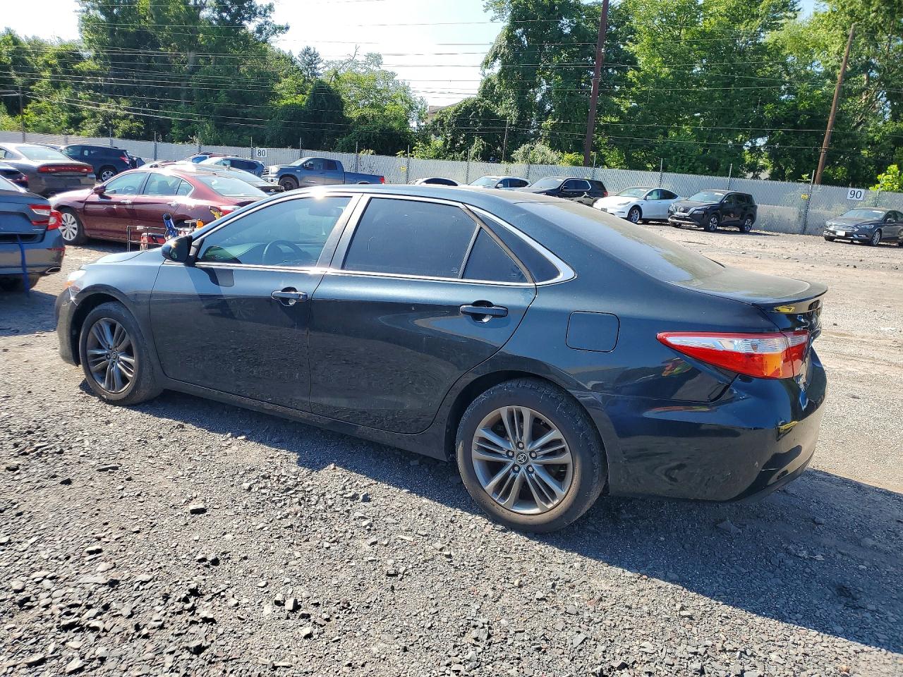 2016 TOYOTA CAMRY