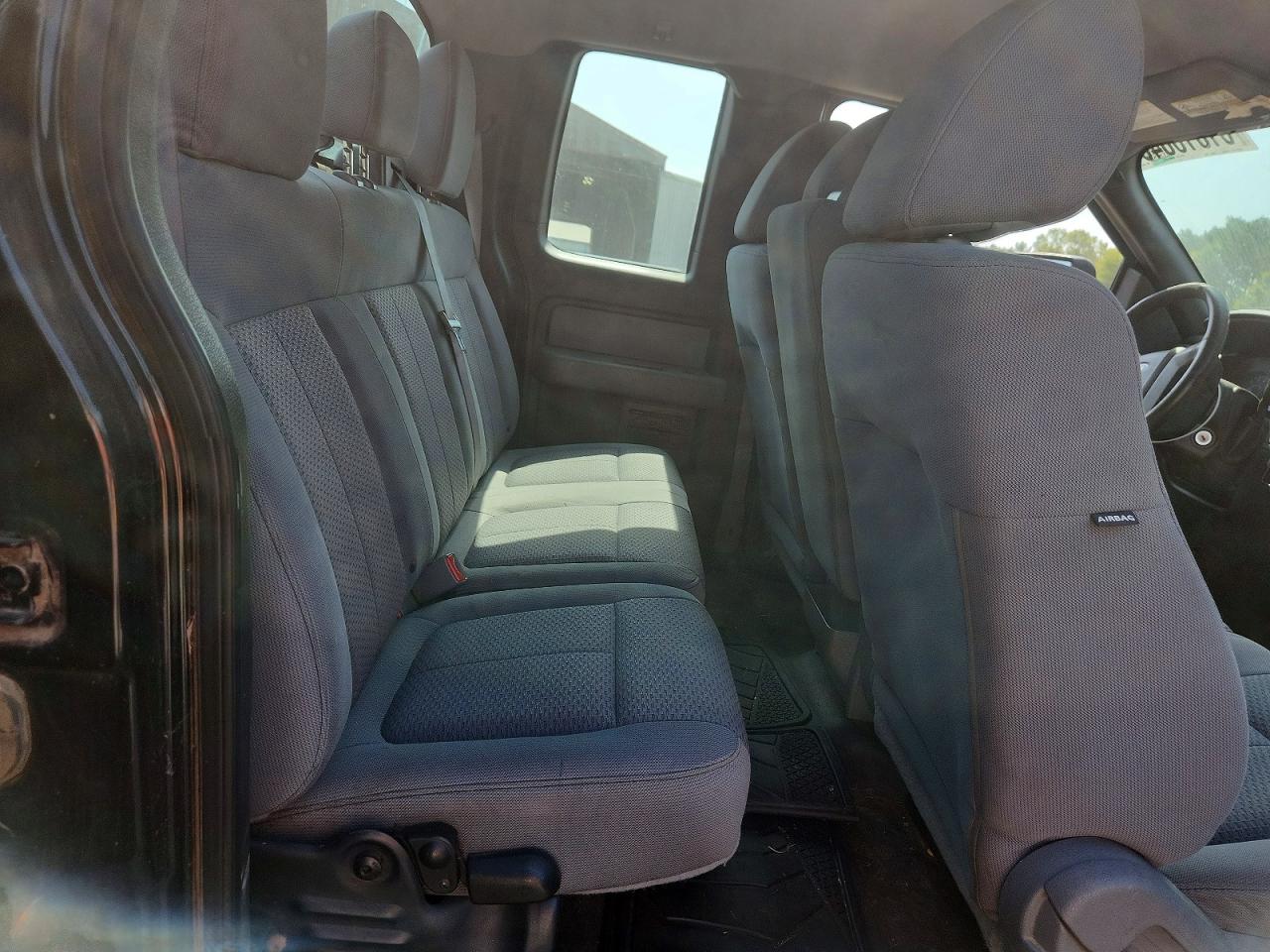 2011 FORD F150