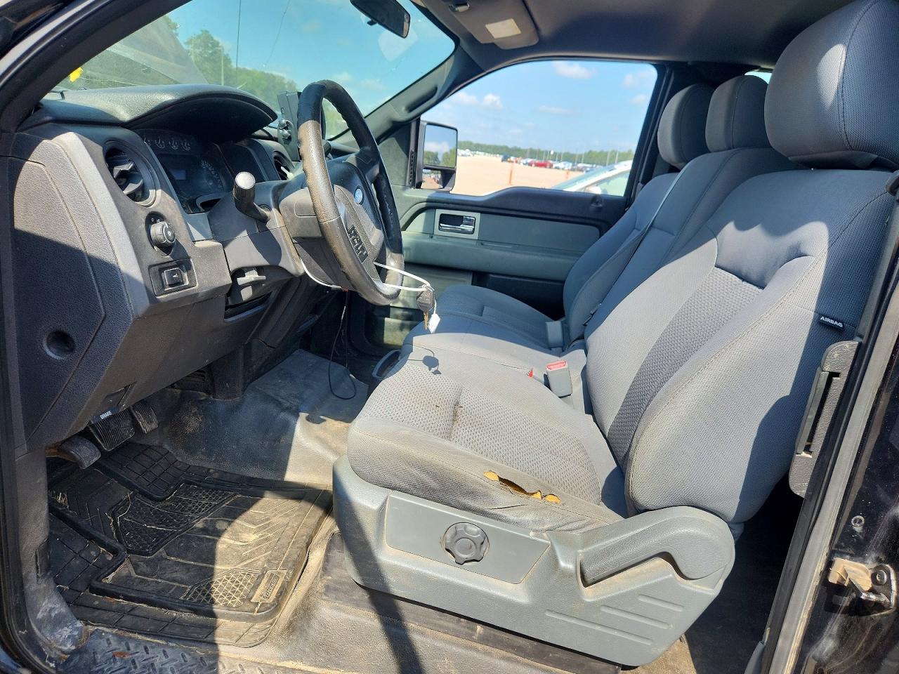 2011 FORD F150