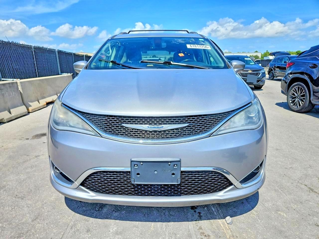2020 CHRYSLER PACIFICA