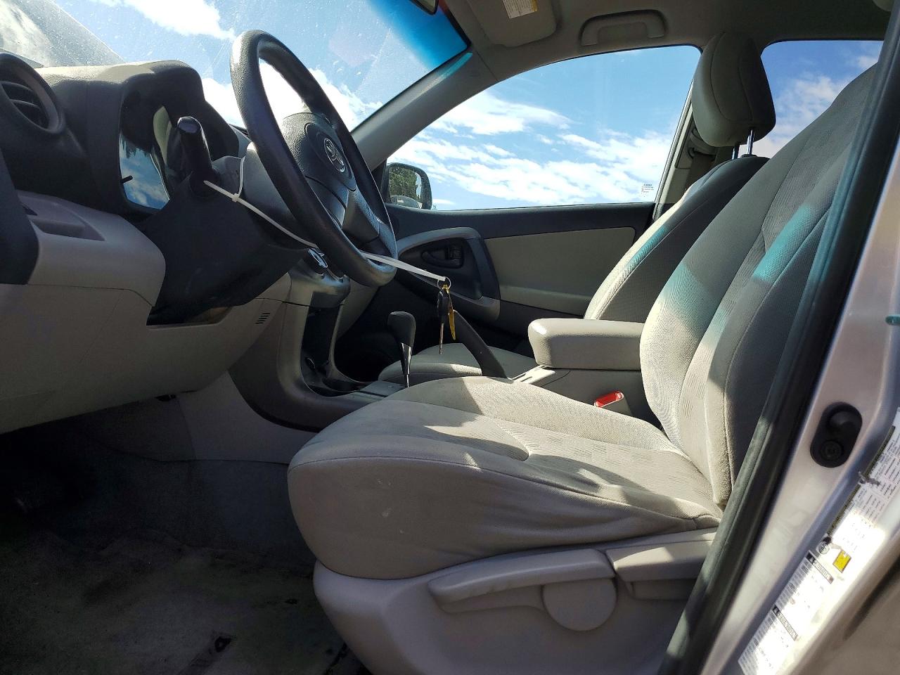 2010 TOYOTA RAV4