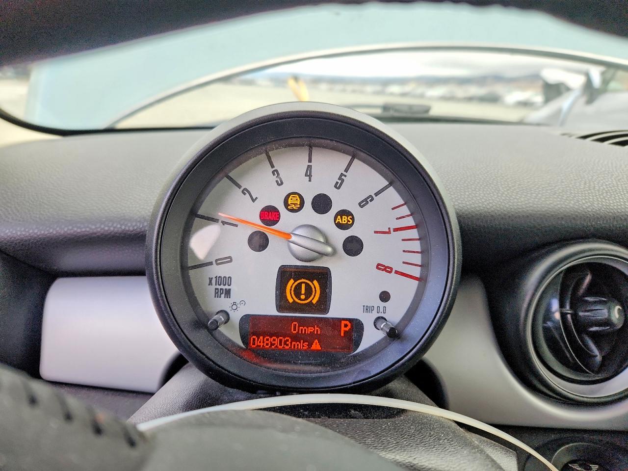 2013 MINI COOPER