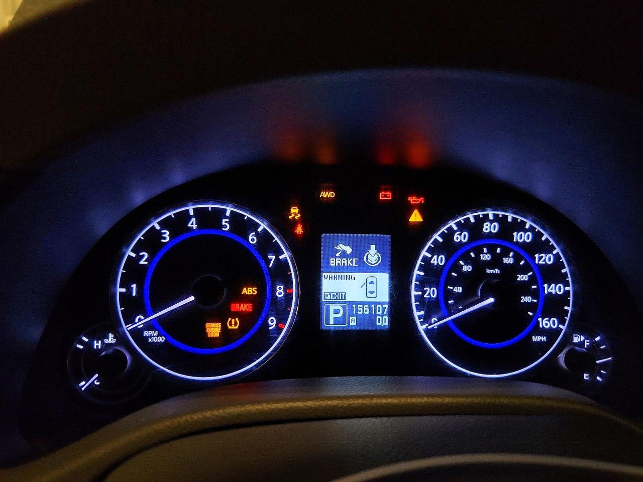 2012 INFINITI G37