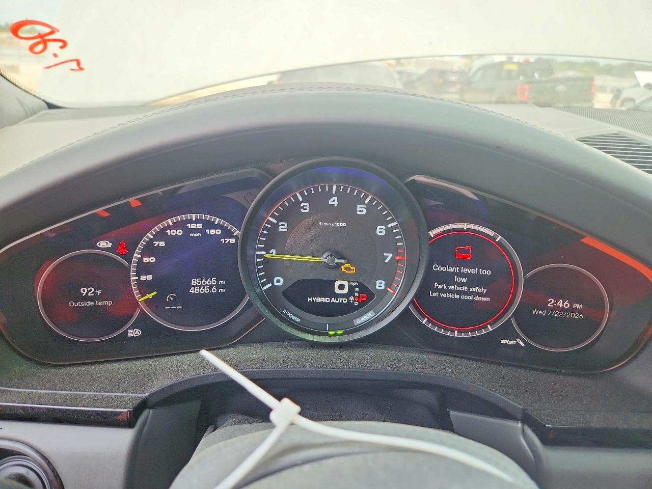 2022 PORSCHE CAYENNE