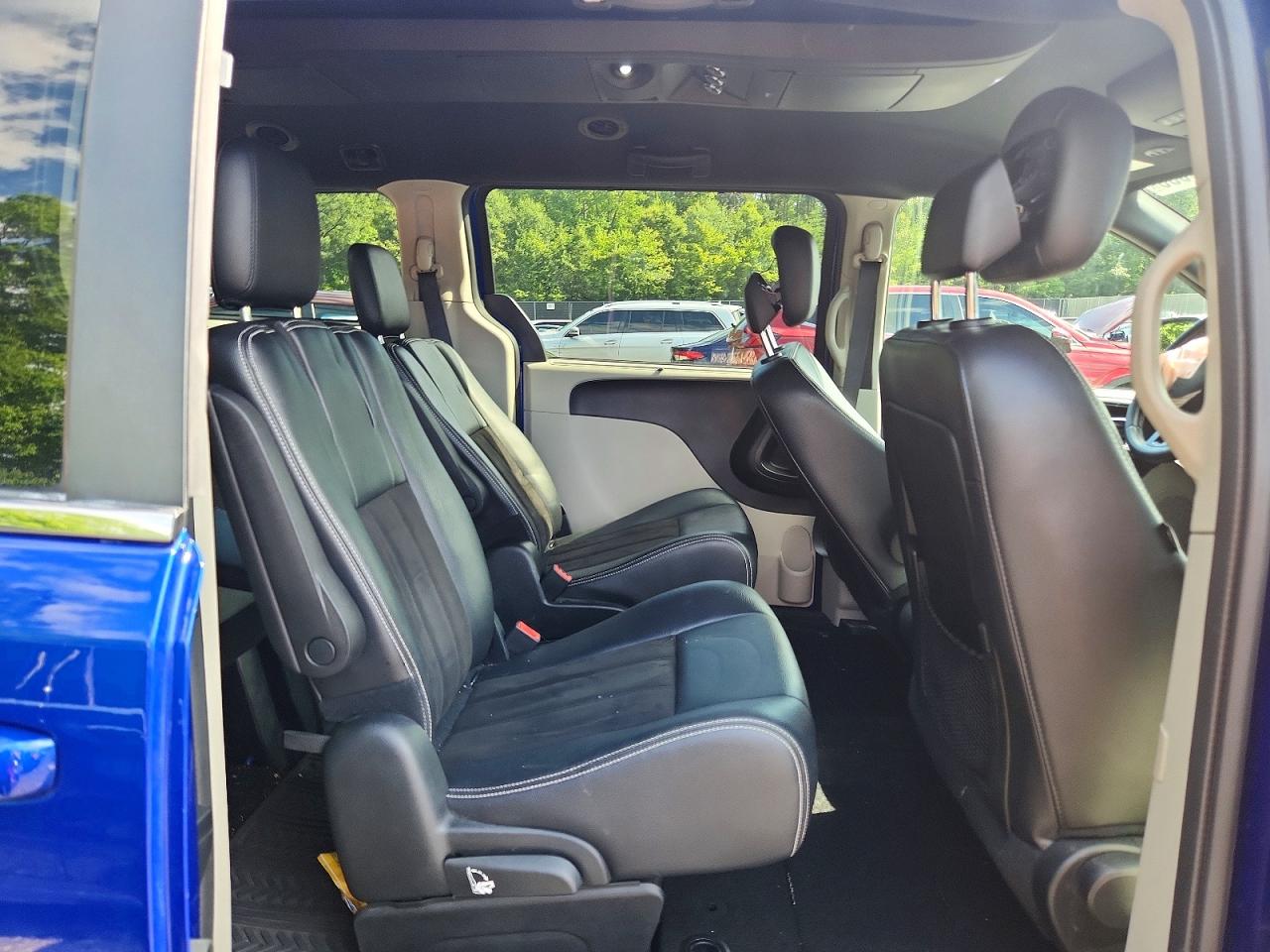 2019 DODGE CARAVAN