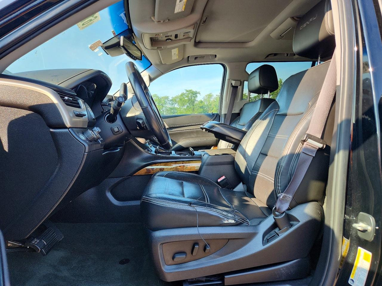 2015 GMC YUKON