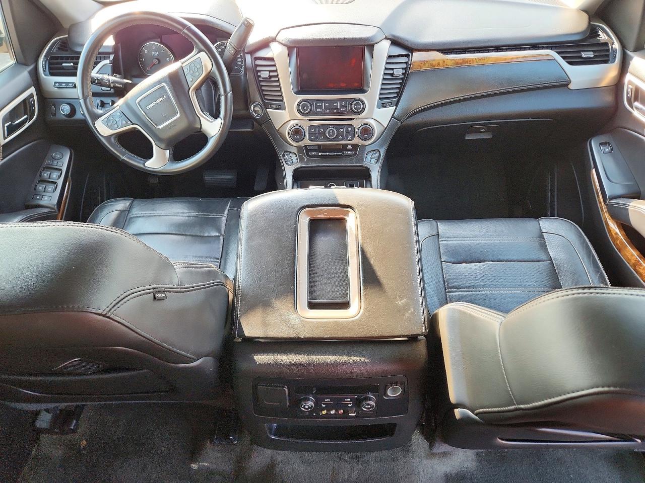 2015 GMC YUKON