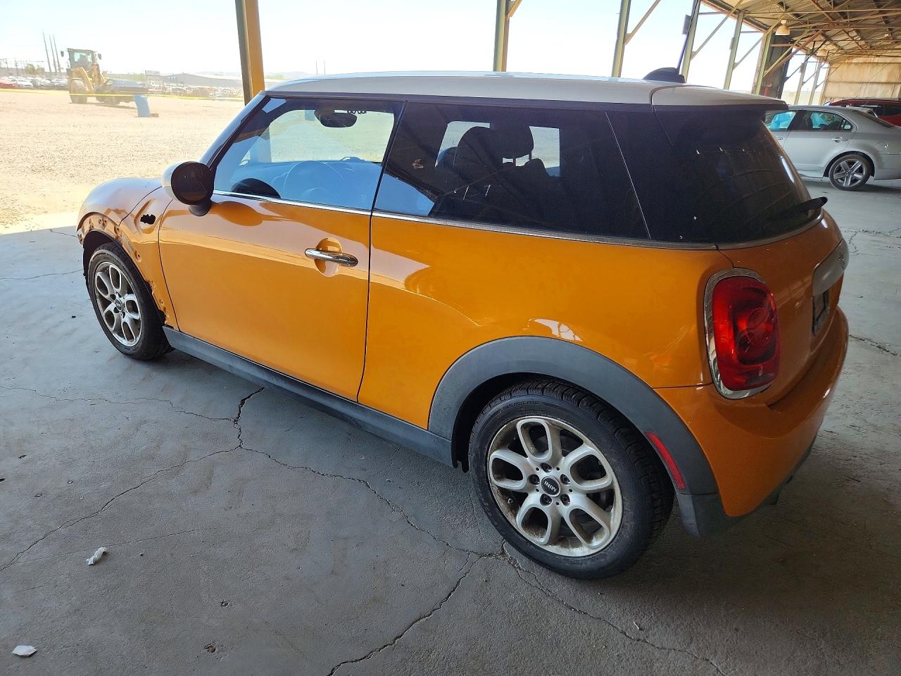 2015 MINI COOPER