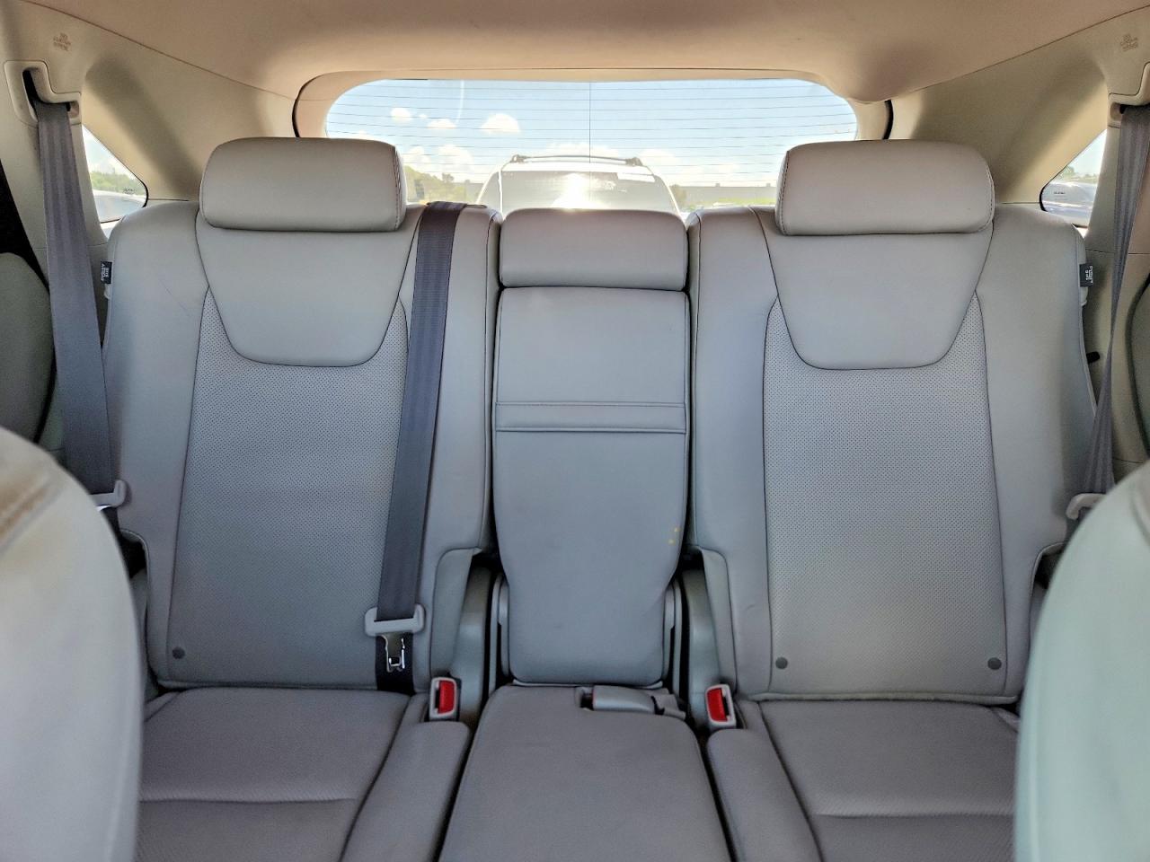 2010 LEXUS RX350