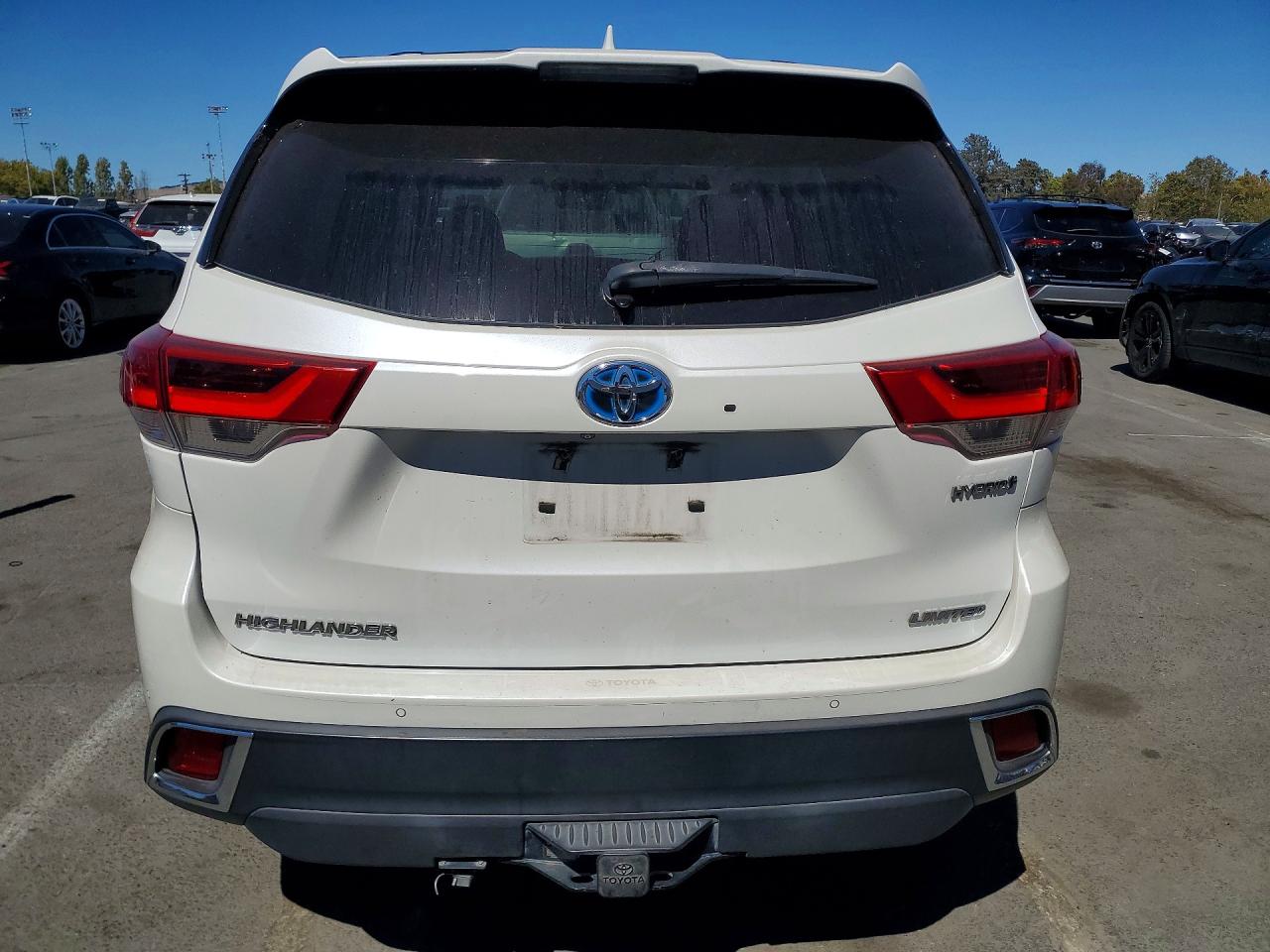 2017 TOYOTA HIGHLANDER