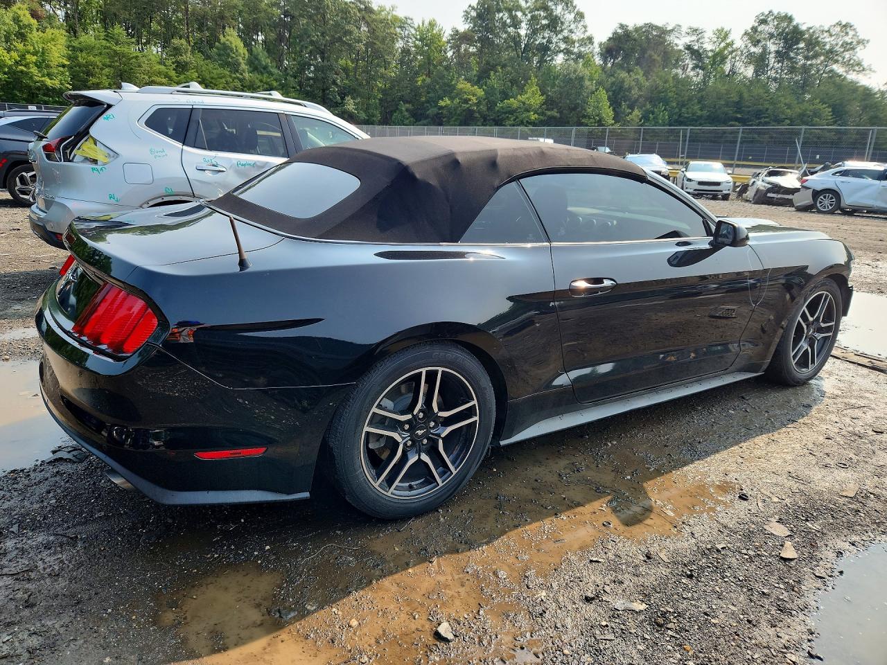 2015 FORD MUSTANG