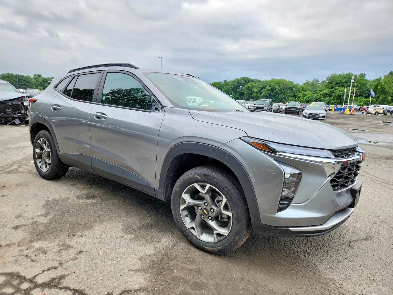 2025 CHEVROLET TRAX