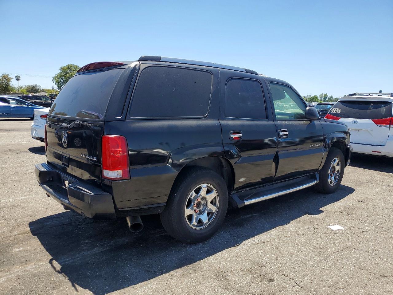 2003 CADILLAC ESCALADE