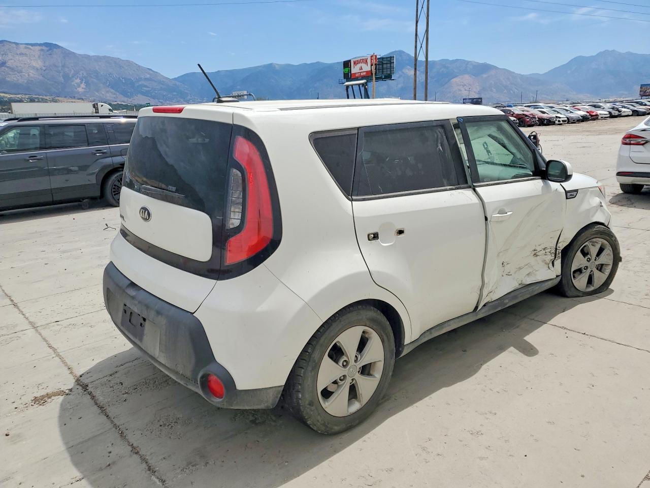 2016 KIA SOUL