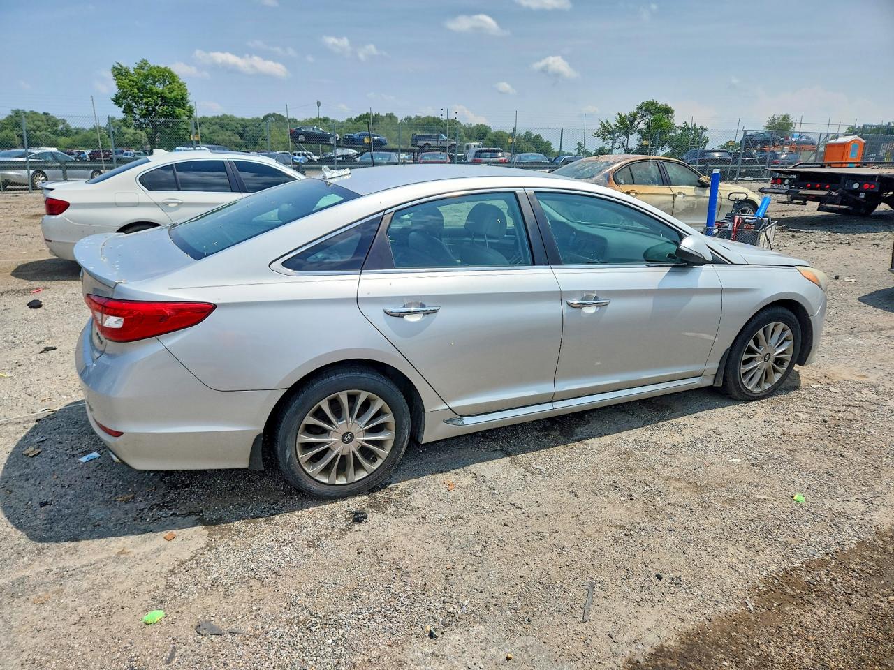 2015 HYUNDAI SONATA