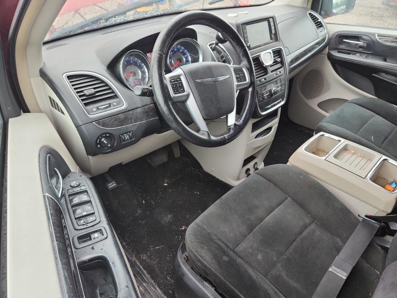 2012 CHRYSLER MINIVAN