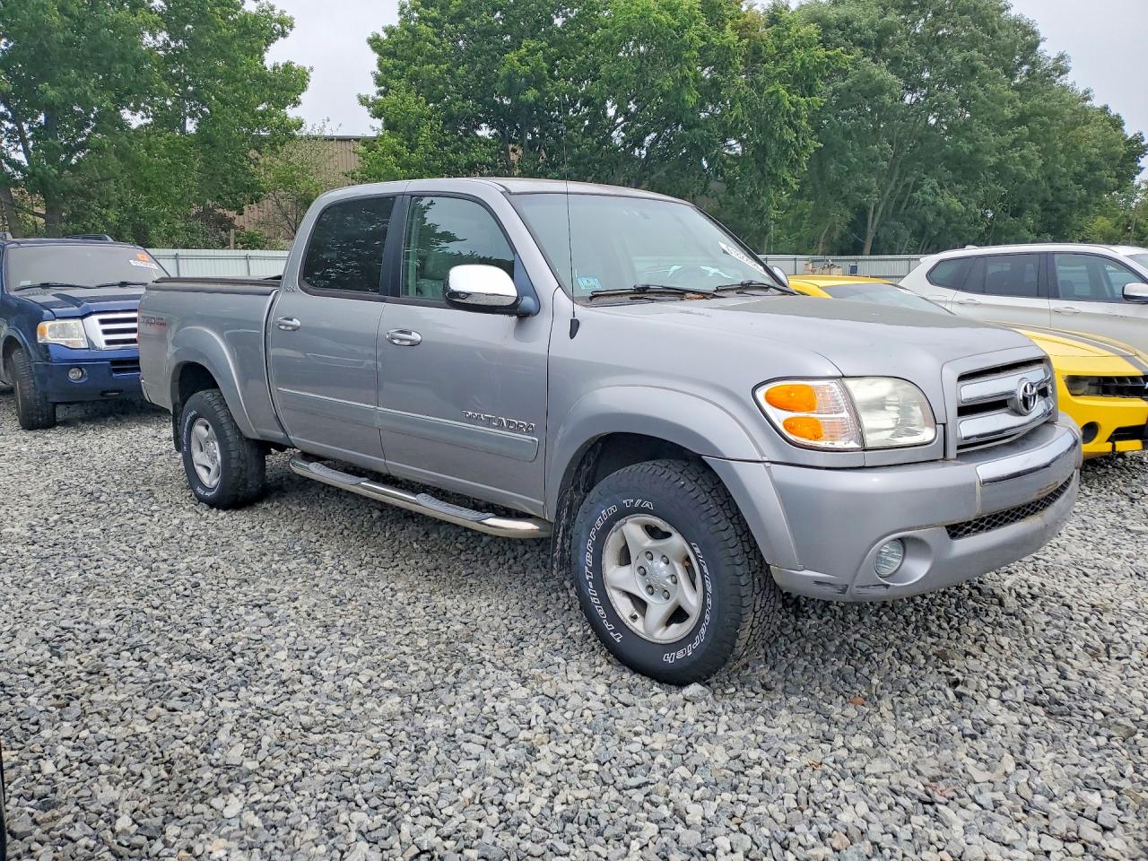 2004 TOYOTA TUNDRA