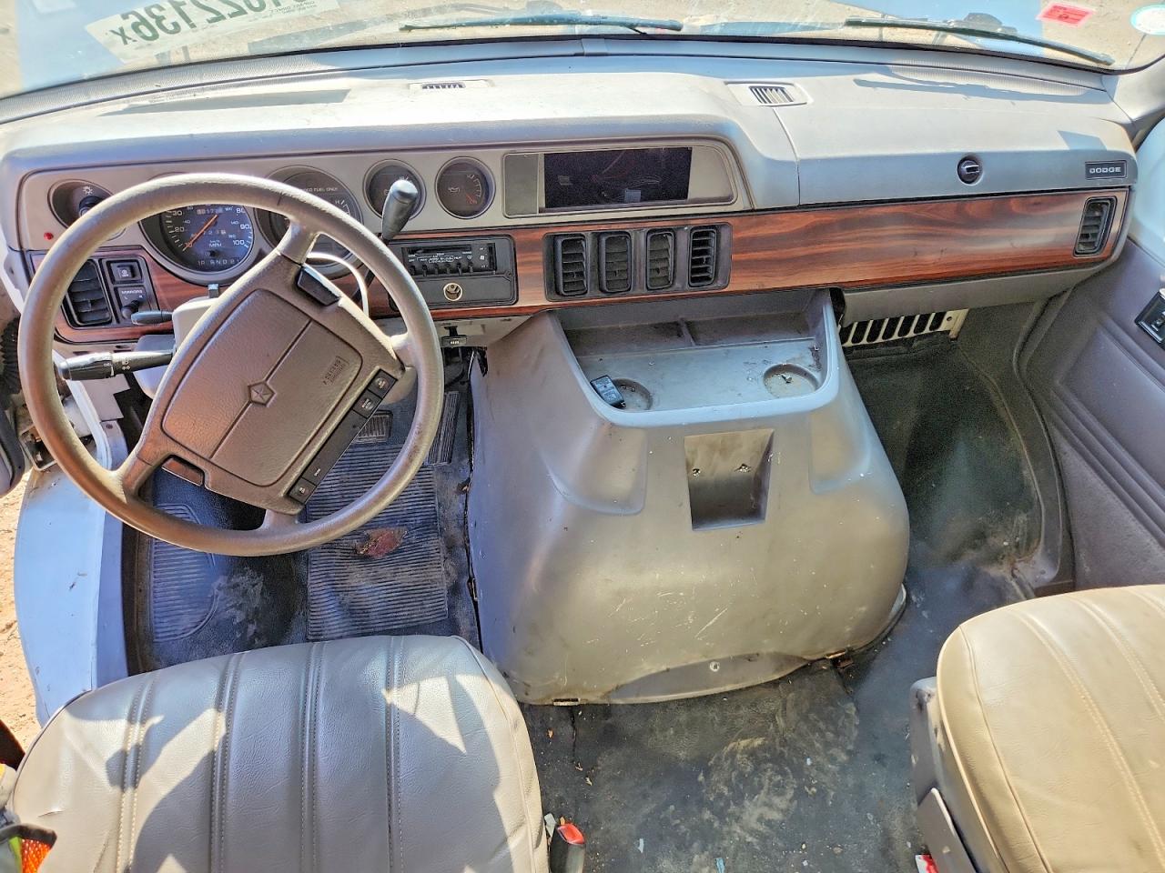 1996 DODGE B SERIES