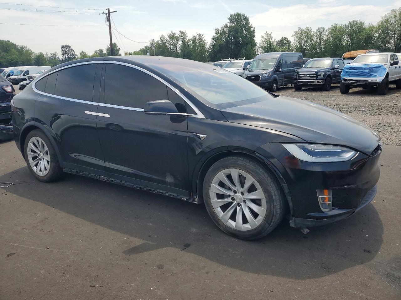 2017 TESLA MODEL X