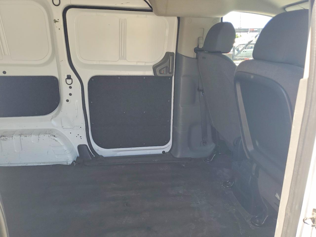 2021 NISSAN NV