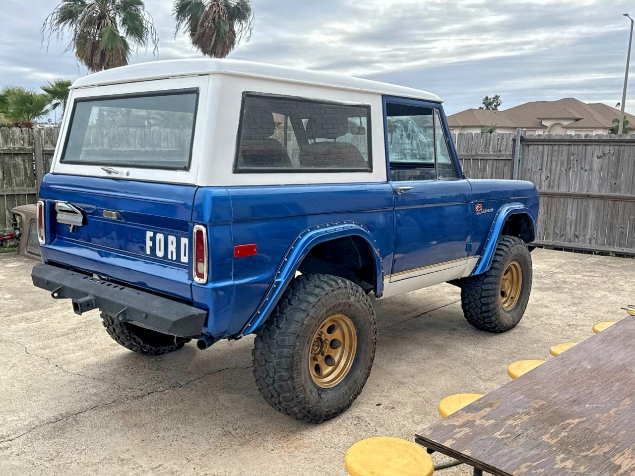 1966 FORD BRONCO