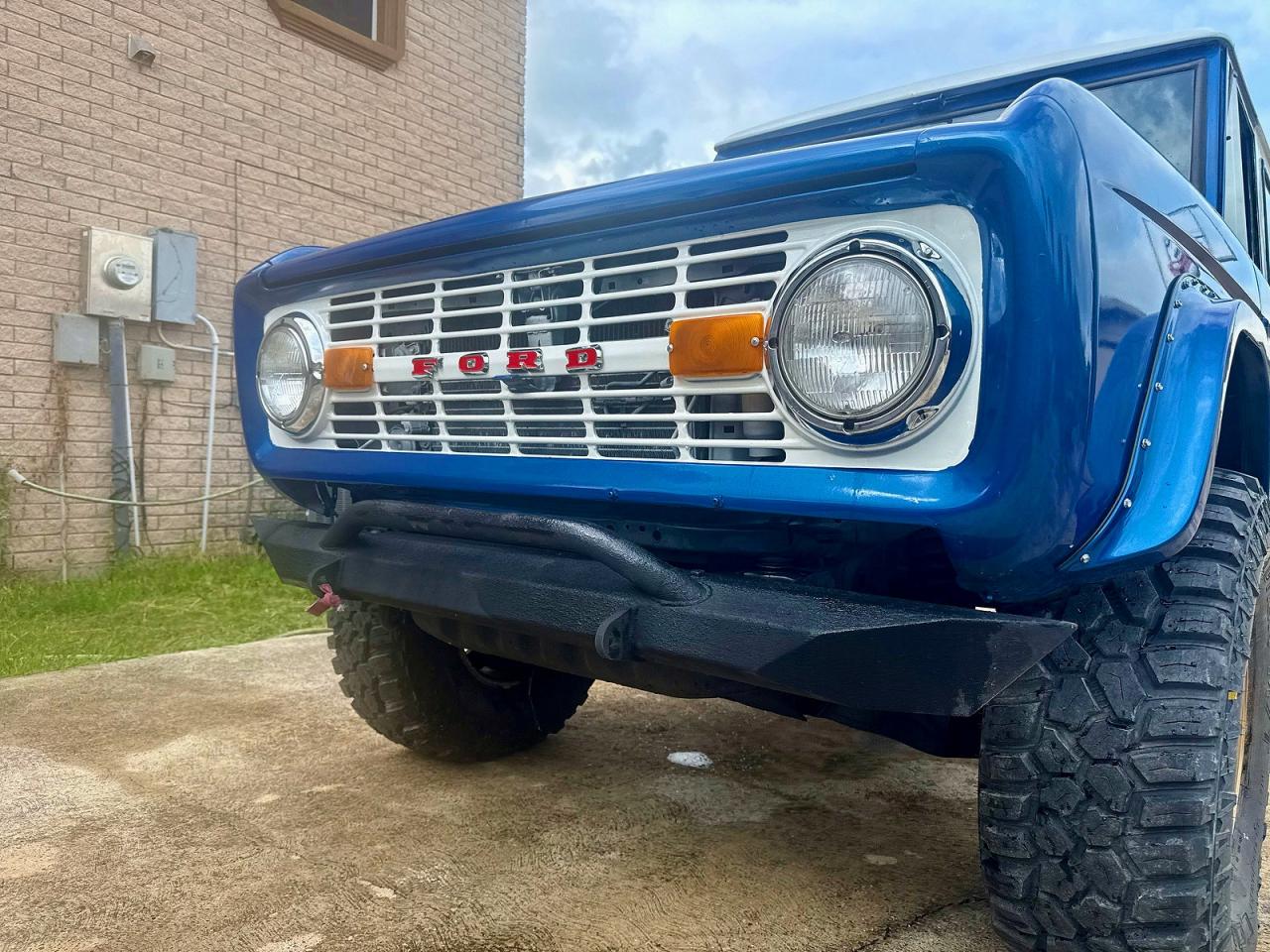 1966 FORD BRONCO