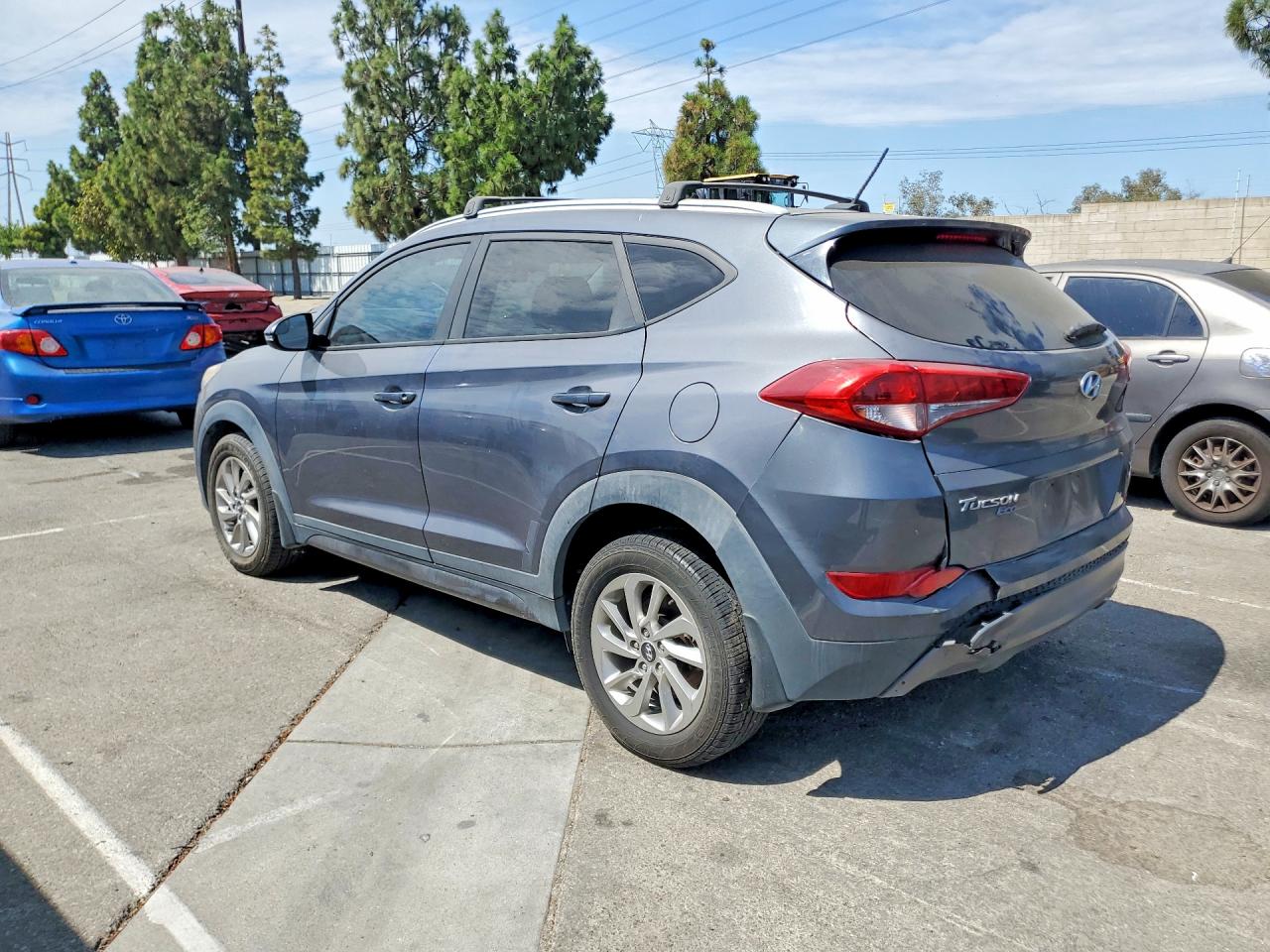 2016 HYUNDAI TUCSON