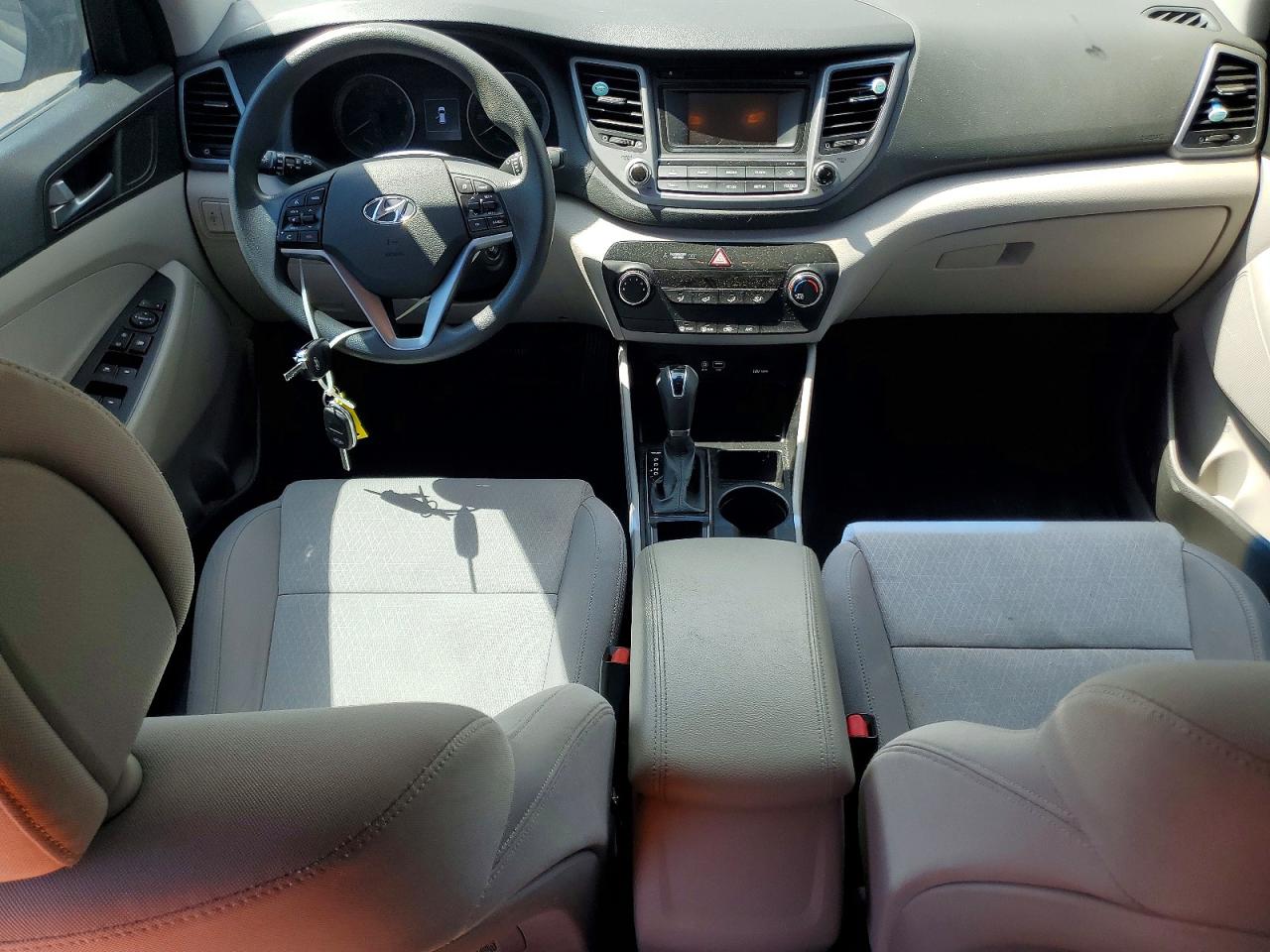 2016 HYUNDAI TUCSON