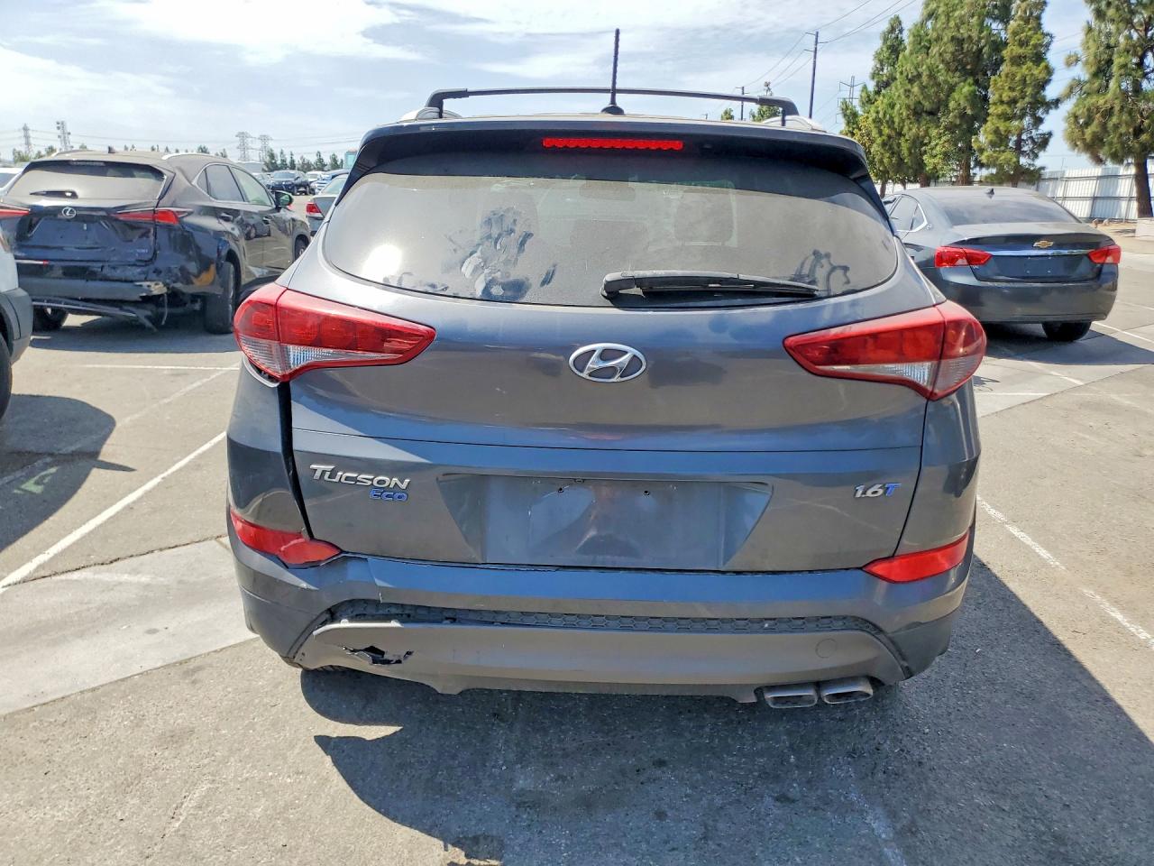 2016 HYUNDAI TUCSON