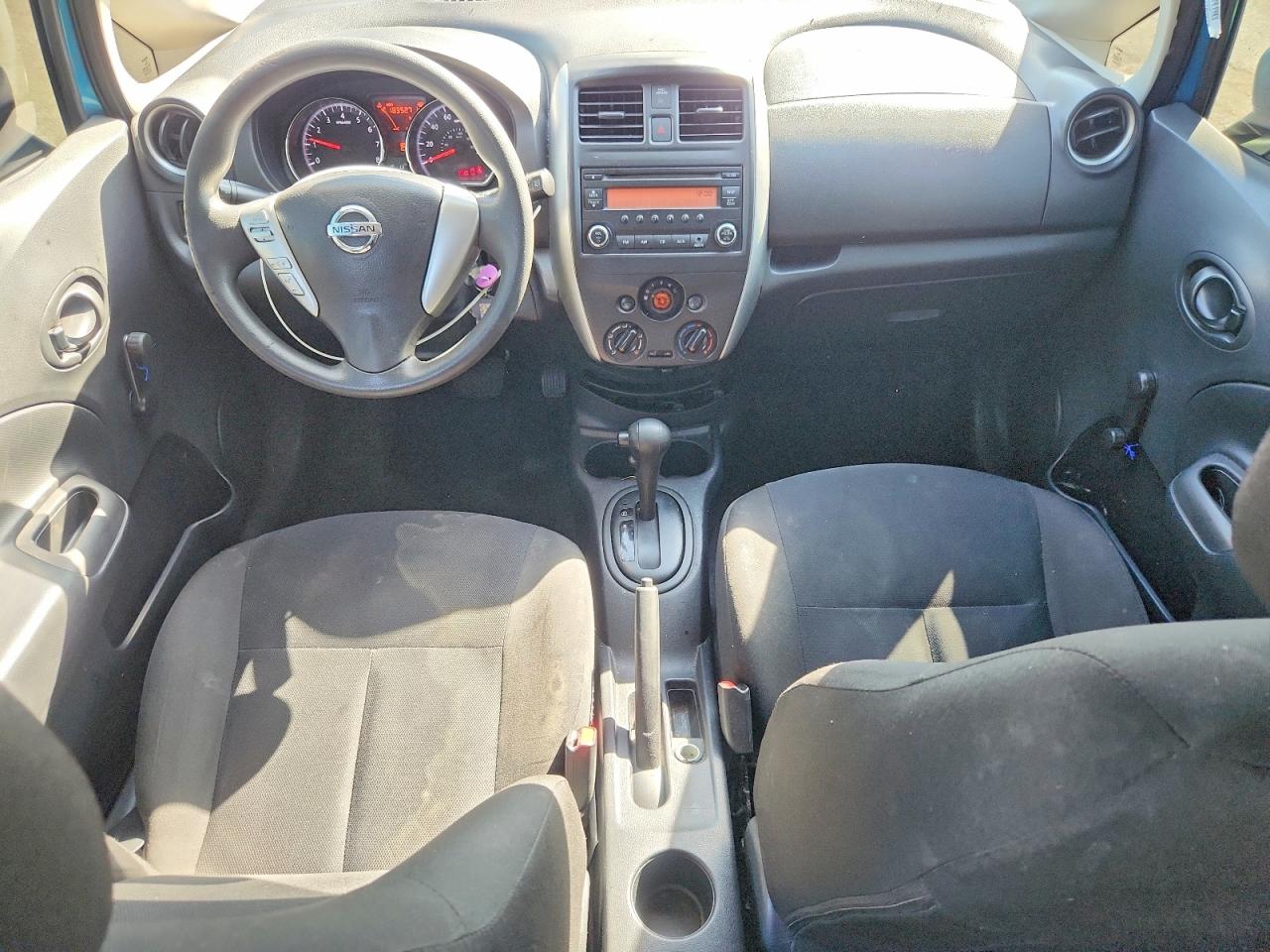 2015 NISSAN VERSA