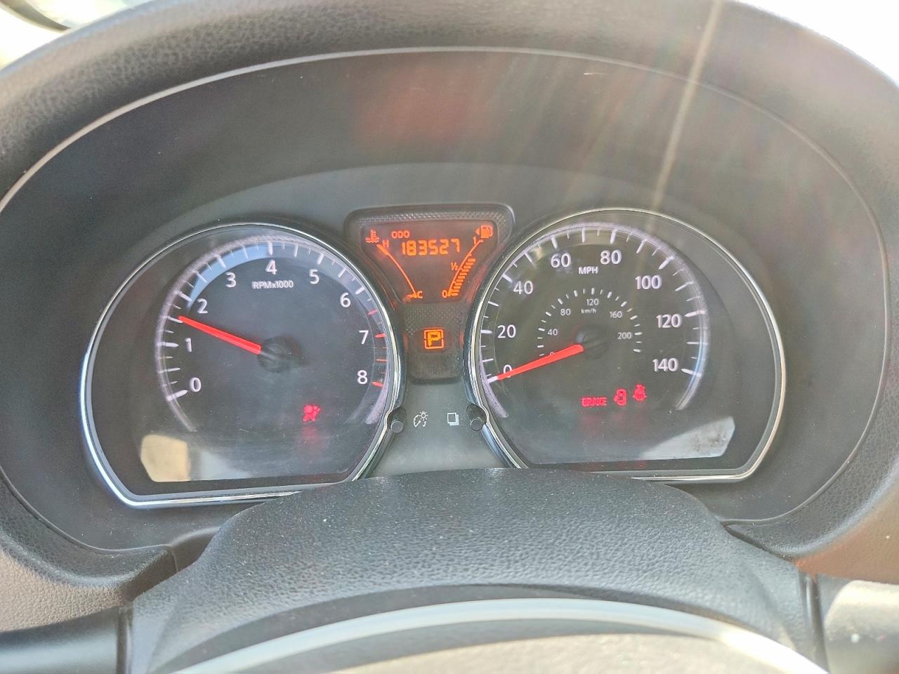2015 NISSAN VERSA