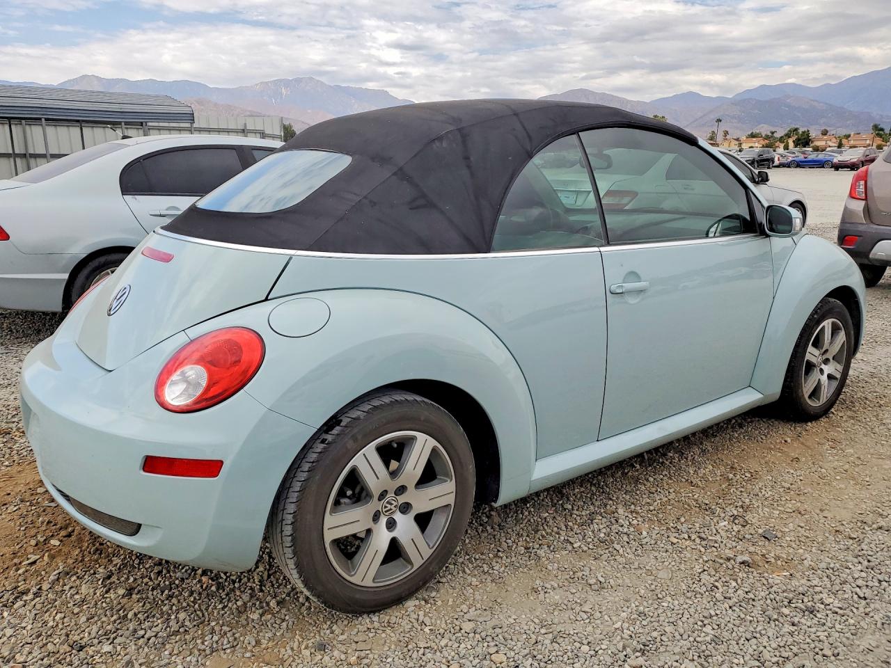 2006 VOLK BEETLE