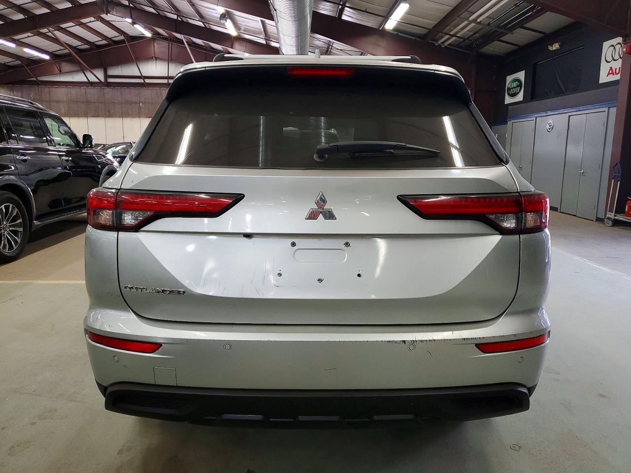 2022 MITSUBISHI OUTLANDER